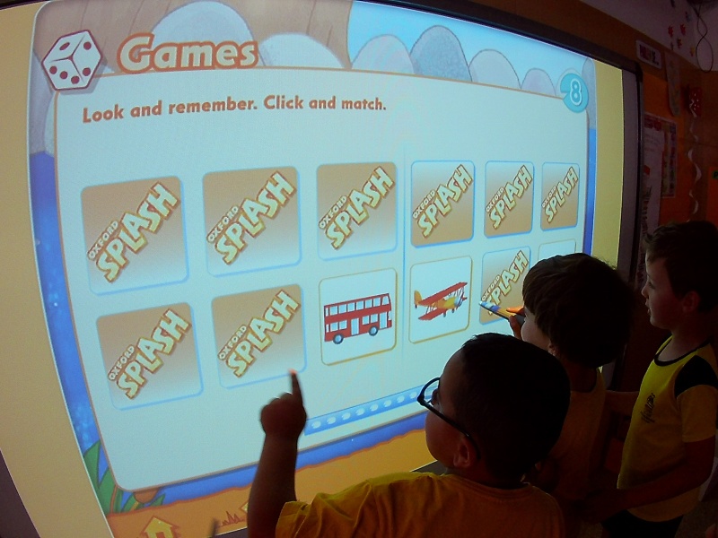 Treball amb la pissarra digital - Col·legi Jesús-Maria